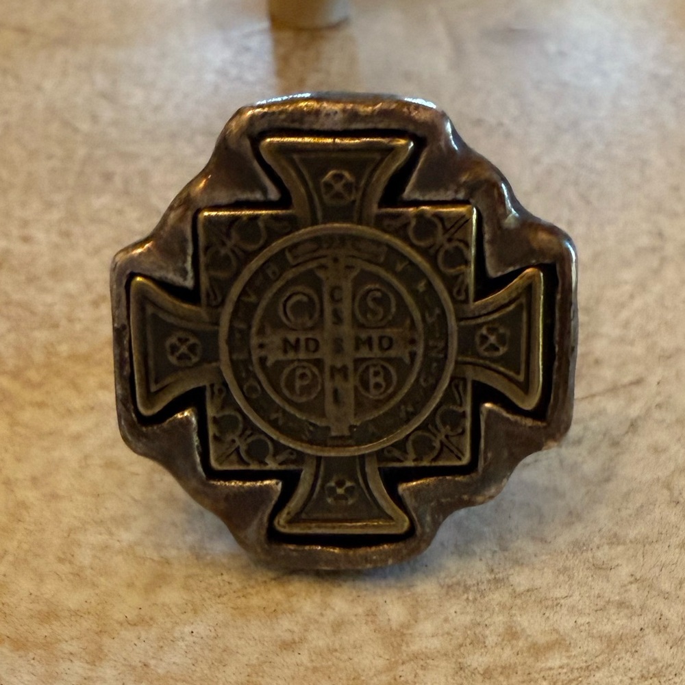 Artisan Old World Ring